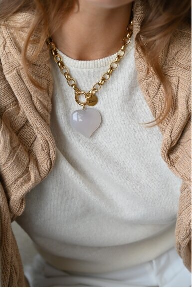 "ADDISON AGATE"