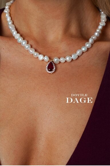 "LE ROUGE"