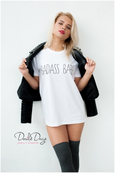 T-shirts "Badass babe"