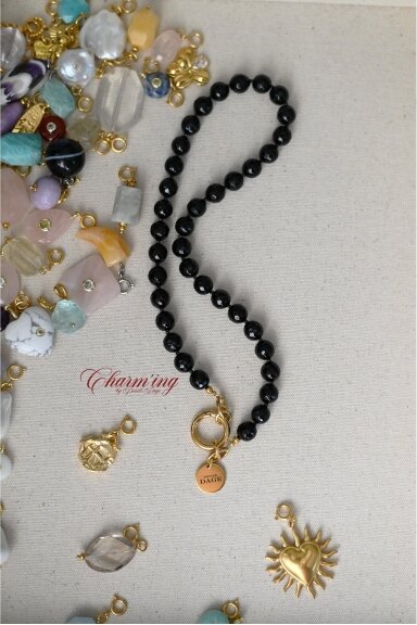 "ONYX"